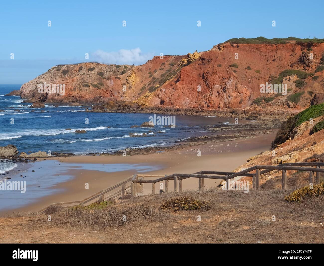Schöne Carrakarteira an der Alentejo-Küste Portugals Stockfoto