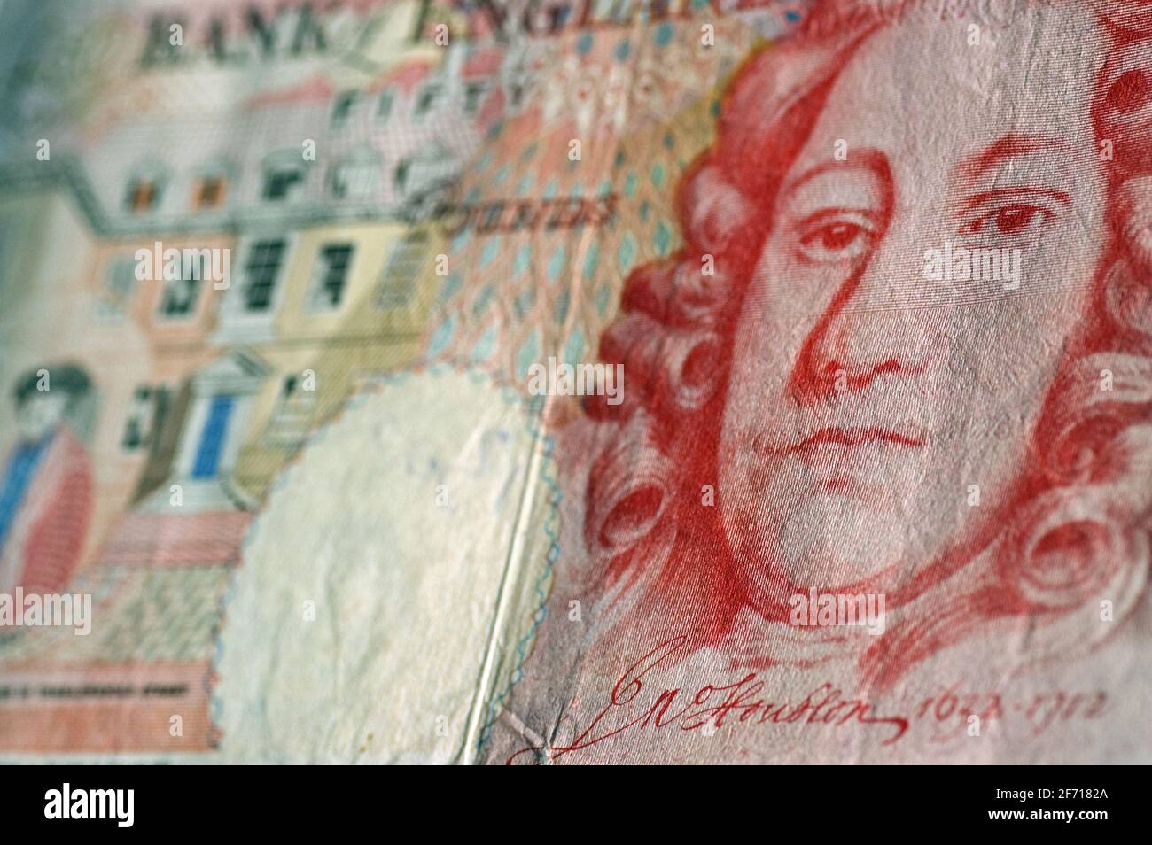 Der erste Gouverneur der Bank of England - Sir John Houblon - auf der Rückseite einer 50-Pfund-Banknote. Stockfoto