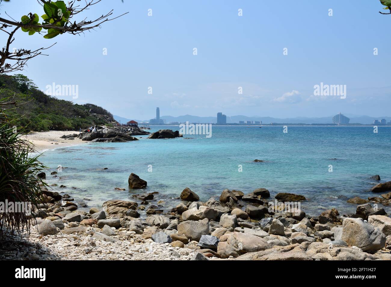 Sanya, Provinz Hainan, China. Malerische Wuzhizhou Insel Stockfoto