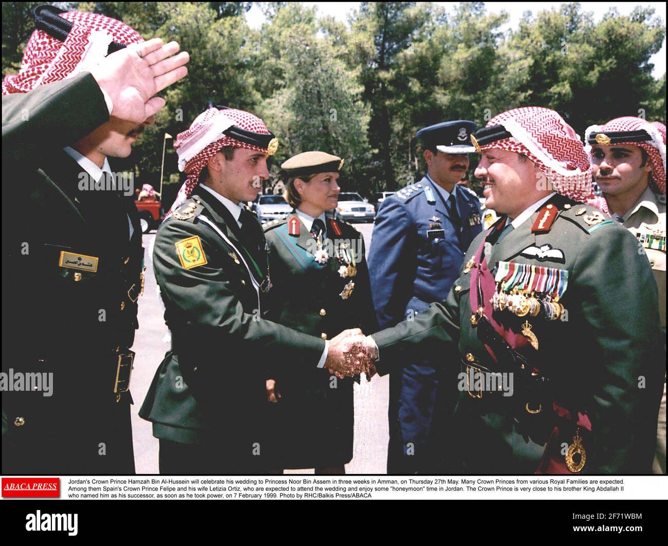 Akten- Jordaniens Kronprinz Hamzah bin Al-Hussein wird am Donnerstag, den 27. Mai, in drei Wochen in Amman seine Hochzeit mit Prinzessin Noor bin Assem feiern. Es werden viele Kronprinzen aus verschiedenen königlichen Familien erwartet. Unter ihnen Spaniens Kronprinz und seine Frau Letizia Ortiz, die an der Hochzeit teilnehmen und einige Flitterwochen in Jordanien genießen werden. Der Kronprinz steht seinem Bruder König Abdallah II. Sehr nahe, der ihn am 7. Februar 1999 als seinen Nachfolger ernannte, sobald er die Macht übernahm. Foto von RHC/Balkis Press/ABACAPRESS.COM Stockfoto