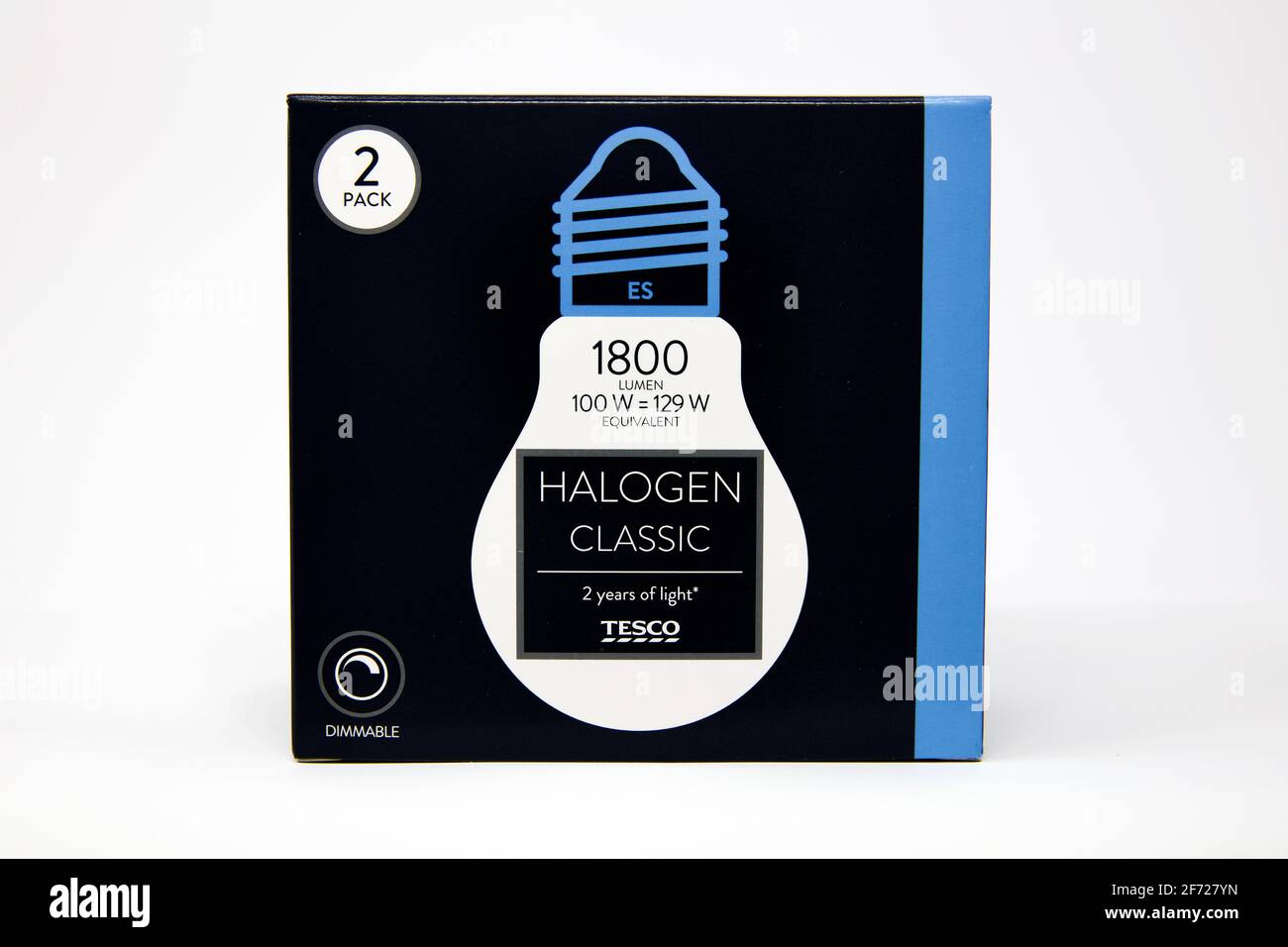 Tesco 2-Pack Halogen Classic-Glühlampen Stockfoto