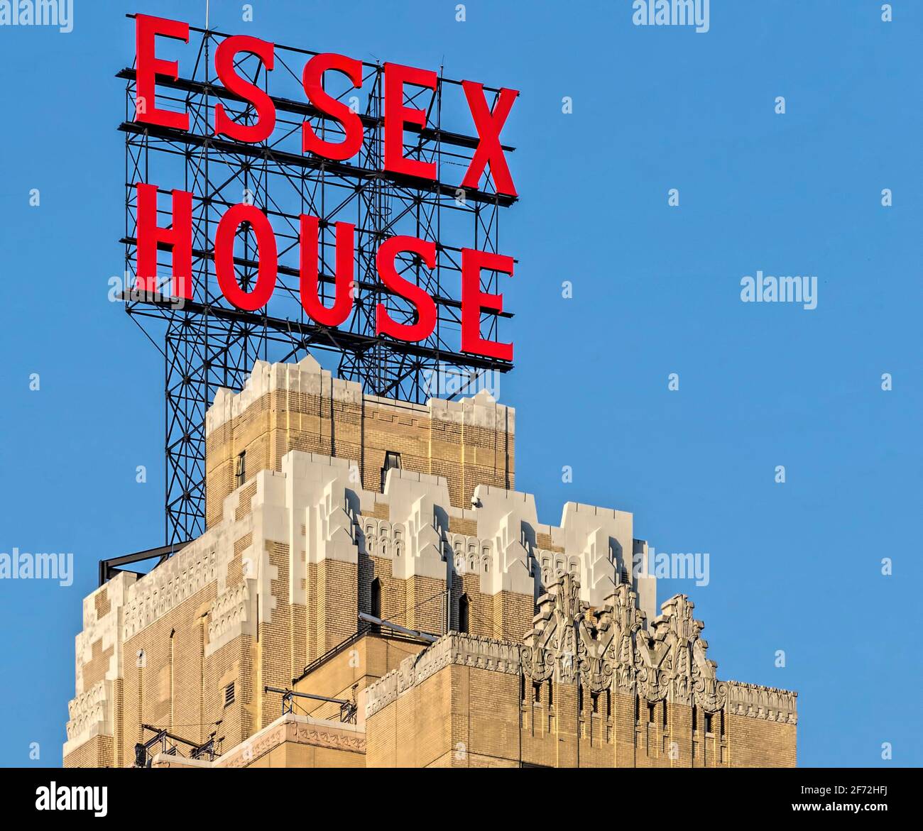 Essex House ist ein Wahrzeichen im Art déco-Stil am 160 Central Park South. Stockfoto