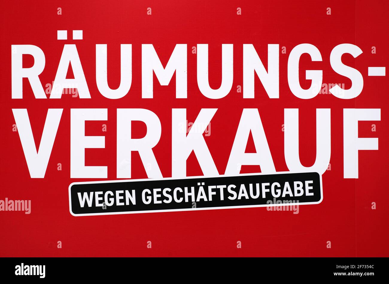 Freiverkauf wegen Geschäftsschluss, Rabattkampf im Schaufenster, VERKAUF, Preisvergünstigungen, Breitling Fashion Store, Stuttgart Stockfoto