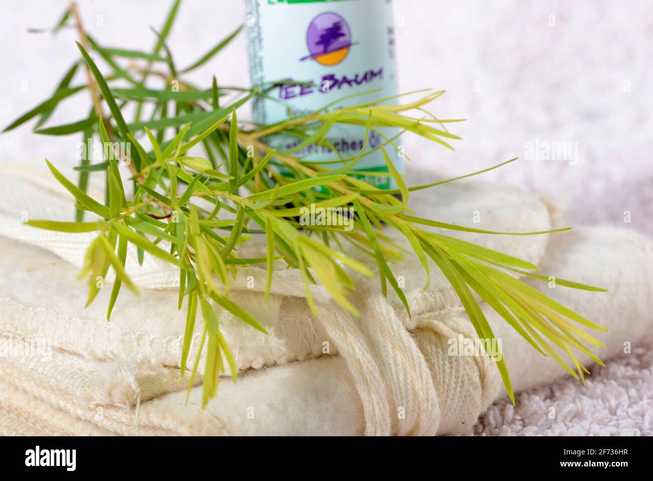 Deve Herbes Reines Teebaumöl – ätherisches Öl, Dampfdestilliert, 15 Ml, Therapeutische Qualität Für Haut, Haar & Aromatherapie | 100% Naturrein