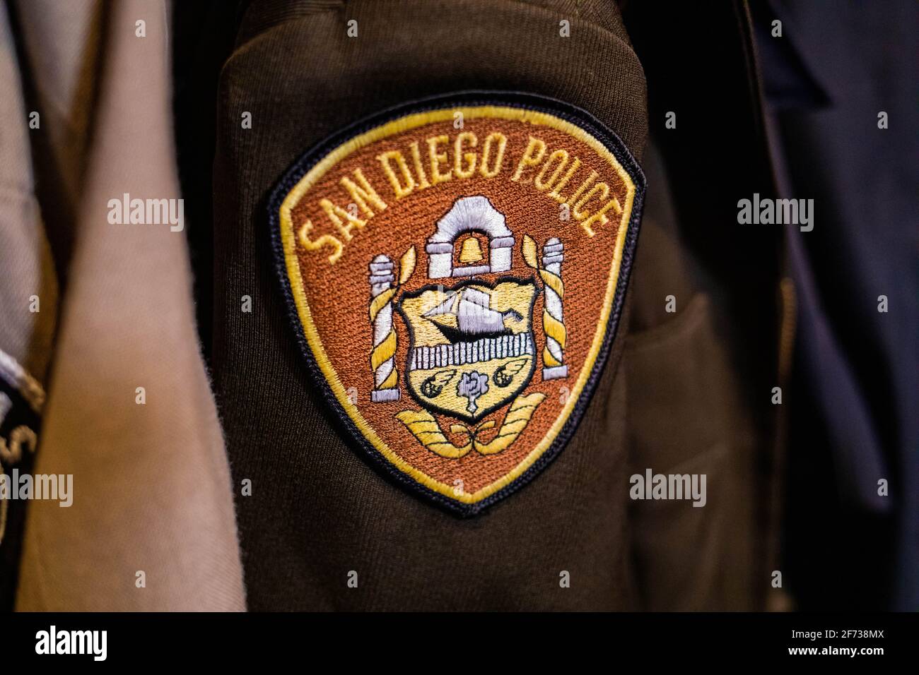San Diego Polizei Kleidung Batch-Logo auf Uniform Nahaufnahme Stockfoto