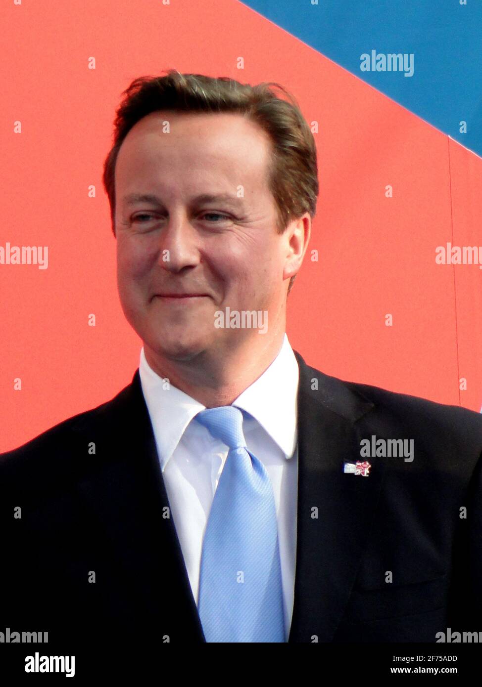 Noch eine Träne! - Konzert auf dem Trafalgar Square 1 Jahr vor den Olympischen Spielen 2012, London, Großbritannien Stockfoto