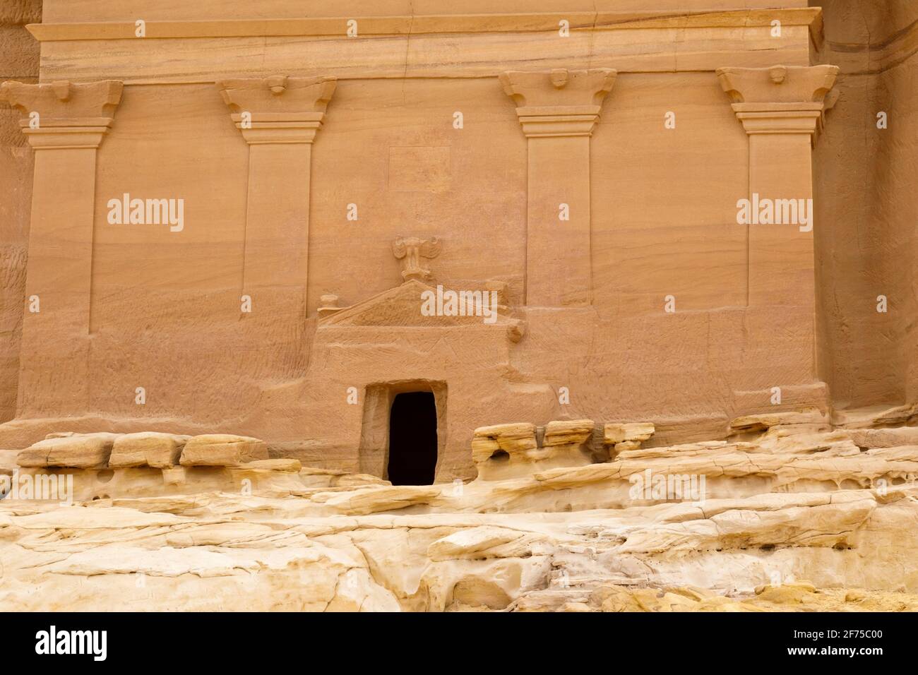 Das Grab des Lihyan-Sohnes von Kuza, bekannt als Qasr AlFardi, das ikonischste Grab in Alula in der Region Mada’in Saleh, Saudi-Arabien Stockfoto