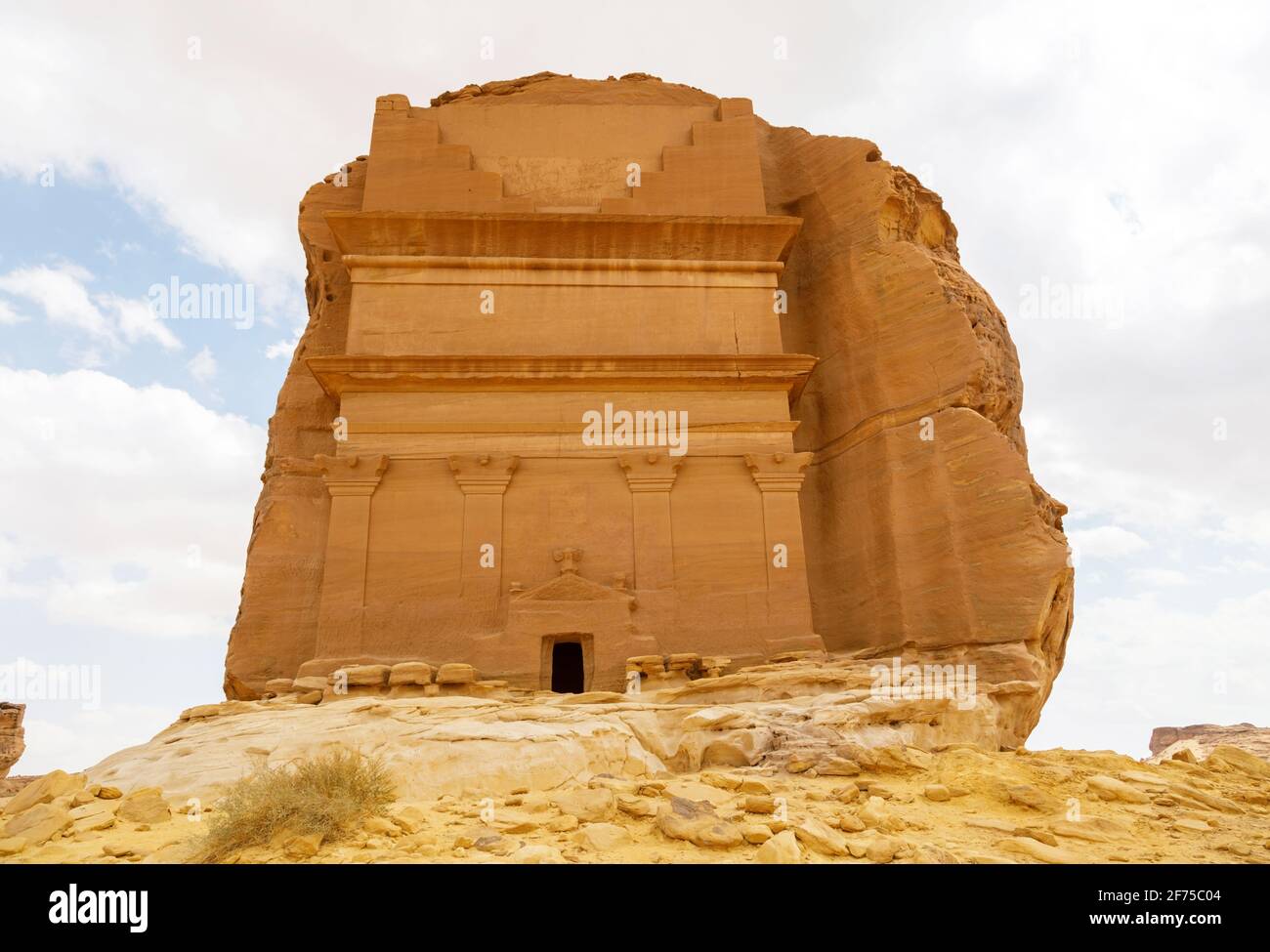 Das Grab des Lihyan-Sohnes von Kuza, bekannt als Qasr AlFardi, das ikonischste Grab in Alula in der Region Mada’in Saleh, Saudi-Arabien Stockfoto