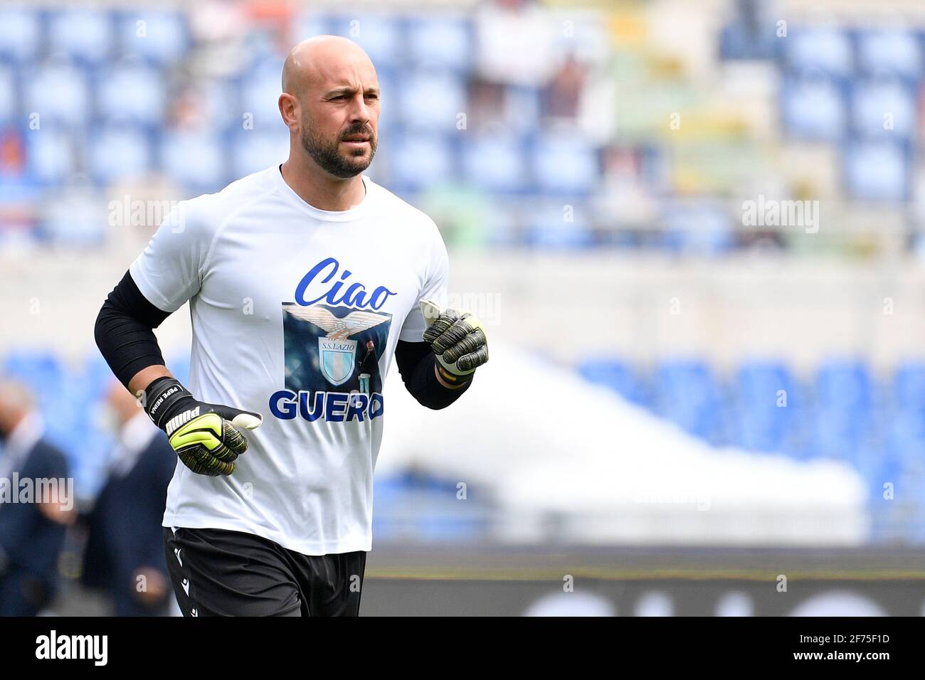 Rom, Italien. April 2021. Manuel Jose Reina von der SS Lazio in Aktion gesehen während der italienischen Fußball-Liga EIN Spiel 2020/2021 zwischen SS Lazio gegen Spezia Calcio im Olimpic Stadium in Rom. (Endergebnis; SS Lazio 2-1 Spezia Calcio) (Foto: Fabrizio Corragetti/SOPA Images)in Aktion während der Serie A 2020-21 in der Italienischen Meisterschaft Liga Spiel zwischen S.S. Lazio und Spezia Calcio im Stadio Olimpico. Endstand; SS Lazio 2:1 Spezia Calcio. Kredit: SOPA Images Limited/Alamy Live Nachrichten Stockfoto