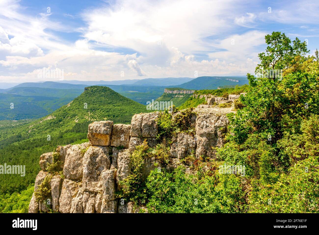 Die Berglandschaft in der Krim in der Nähe der Die Stadt Bachtschissaray Stockfoto