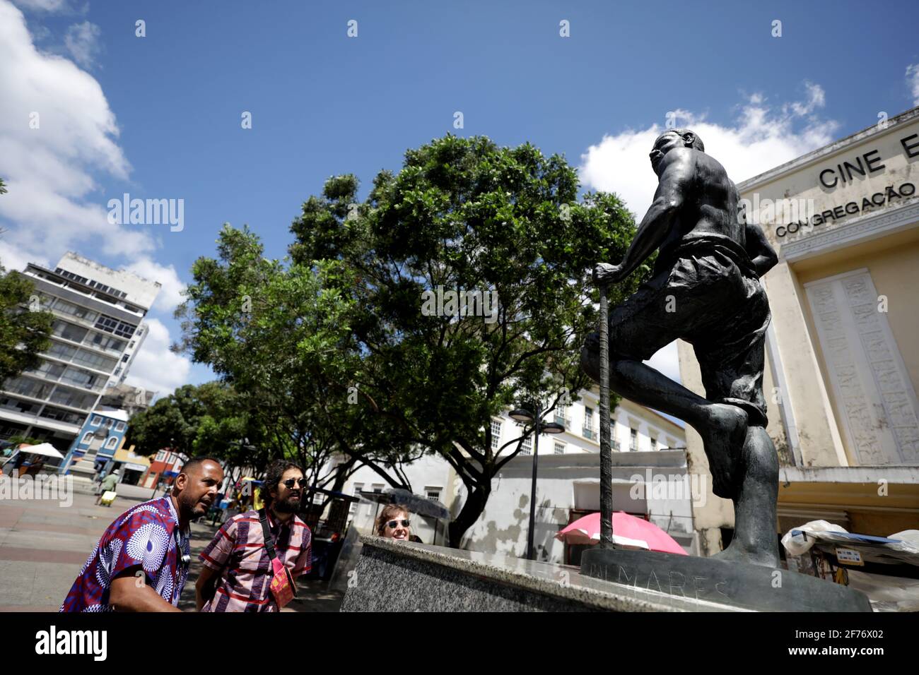 salvador, bahia / brasilien - 8. Oktober 2019: Skulptur von Zumbi dos Palmares in der Praça da SE. *** Ortsüberschrift *** Stockfoto