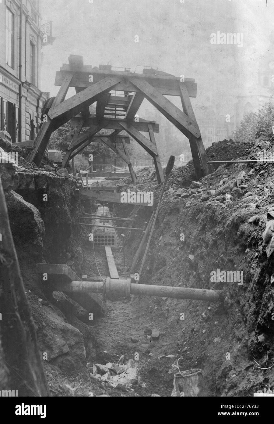 Schließung von unterirdischen Telefonleitungen in Stockholm, 1891. Stockfoto