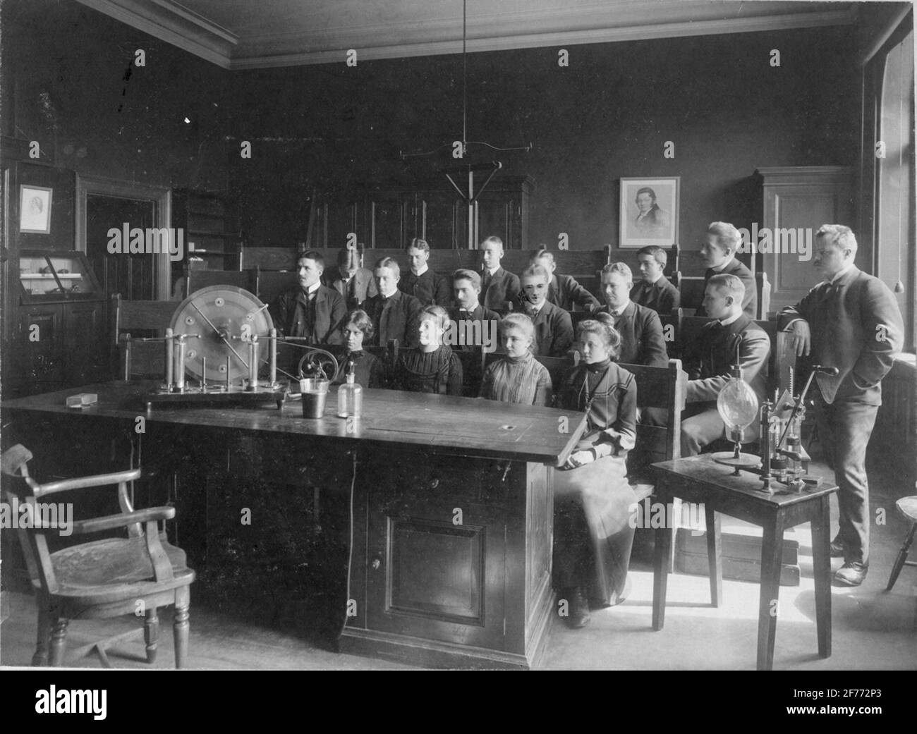 Physikalisch-chemischer Unterricht, Stockfoto