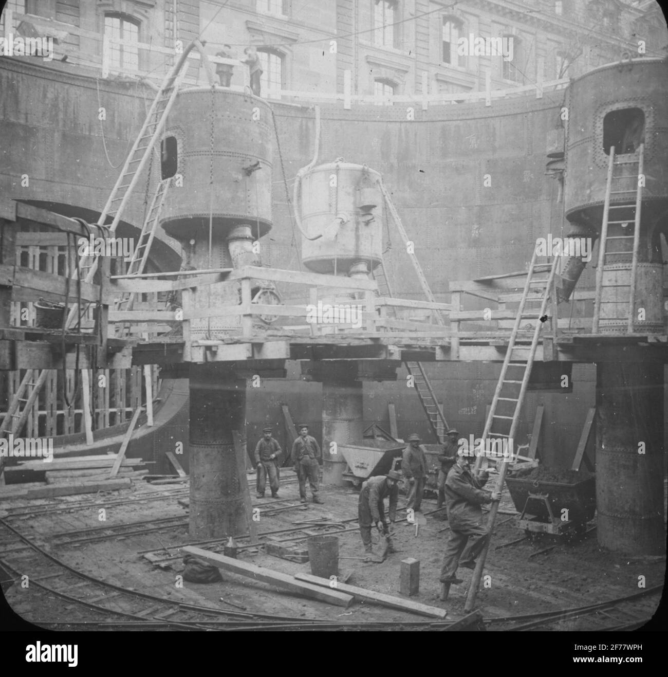 Der Bau der U-Bahn in Paris 1899-1911. „Le Métro de Paris“. Stockfoto
