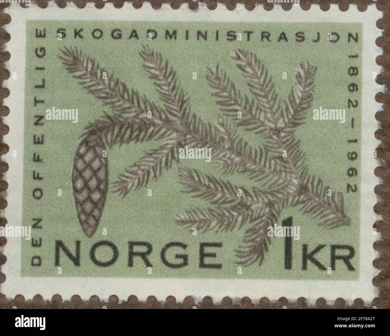 Die Briefmarke der Gösta Bodman's Philatelist Association, begann 1950, die Briefmarke aus Norwegen, 1962. 'Norwegische Forstwirtschaft 100 Jahre: 1862-1962'. Stockfoto