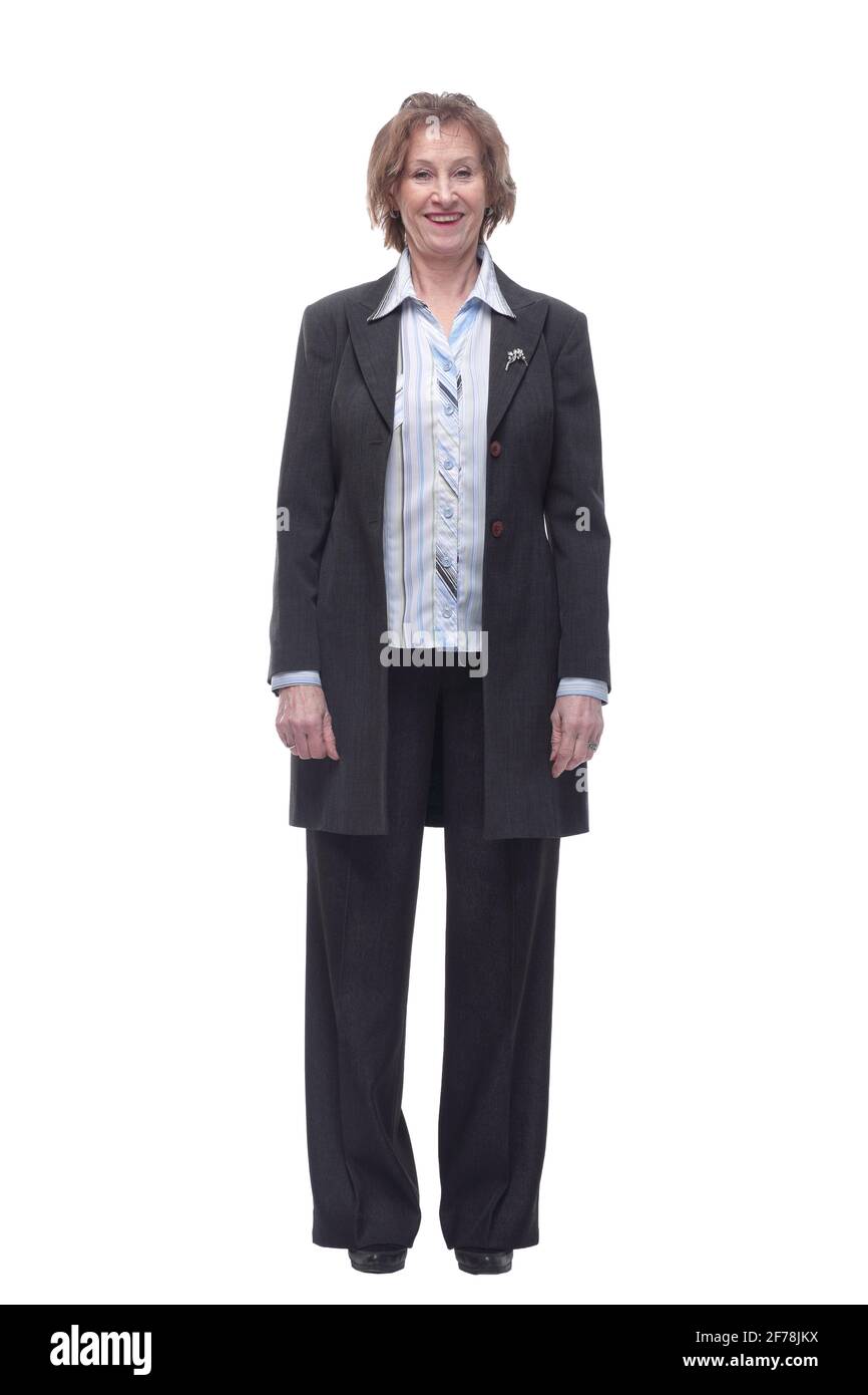 Selbstbewusste lächelnde ältere Frau, die die Kamera anschaut Stockfoto