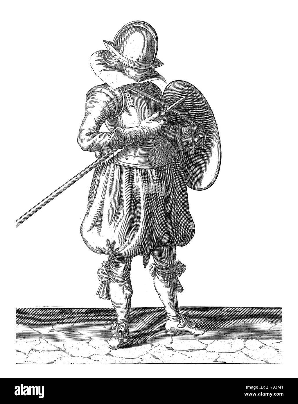 Die Übung mit Schild und Speer: Der Soldat hält Speer und Schild dicht am Körper, Vintage-Gravur. Stockfoto