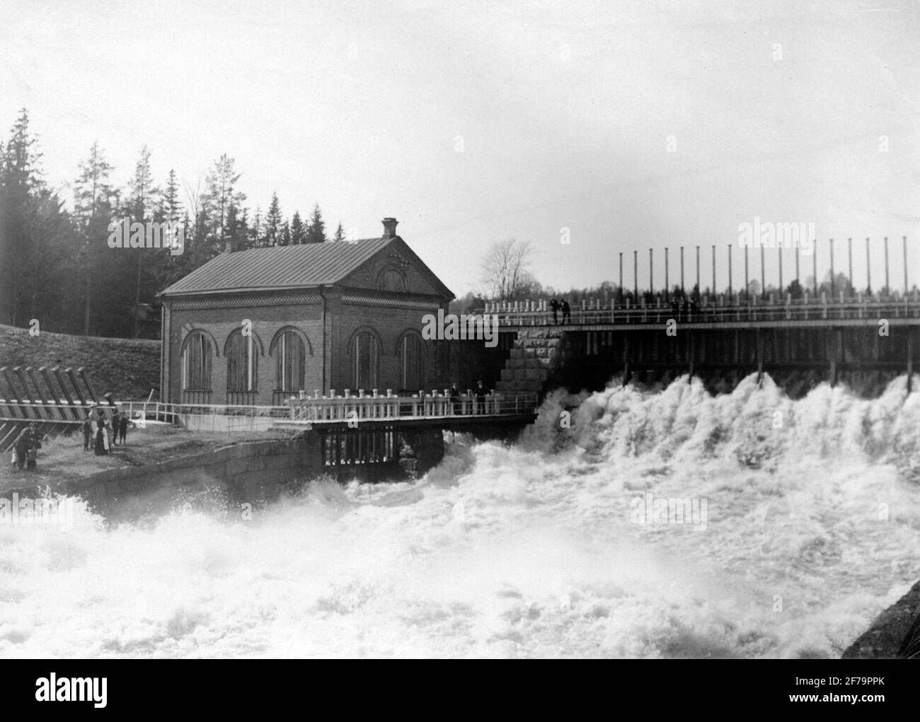 Kraftwerk Västanfors. Altes oberes Kraftwerk, erbaut 1902. Ab 1910. Stockfoto