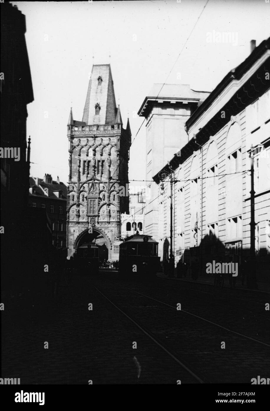 Skioppty Bild mit Motiven aus pulverförmigen, Prag Bild wurde in Karton gespeichert beschriftet: Höstesan 1909. Sassnitz 2. Prag 6. N: 1. Bildtext: 'Am graber wrap curturn'. Stockfoto