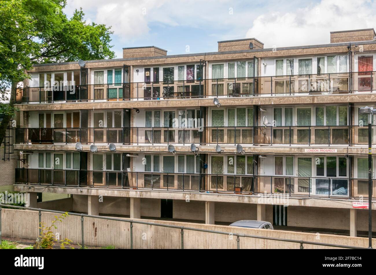 London Prospect Wohnungen auf dem Central Hill Estate in den 1960er und 1970er Jahren im Crystal Palace, Lambeth in South London. Stockfoto
