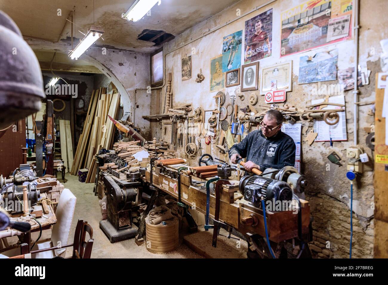 Traditioneller Tischler Pietro Filoso, Bezirk Trastevere, Rom, Latium, Italien, Europa Stockfoto