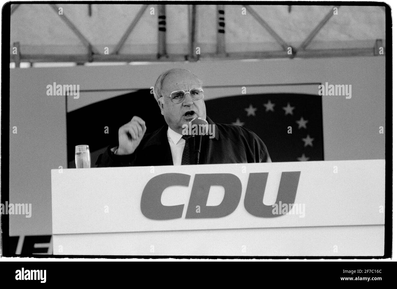 Germany_Bundeskanzler Helmut Kohl zum Wahlkampf Furstenwalde Deutschland 1994 Stockfoto