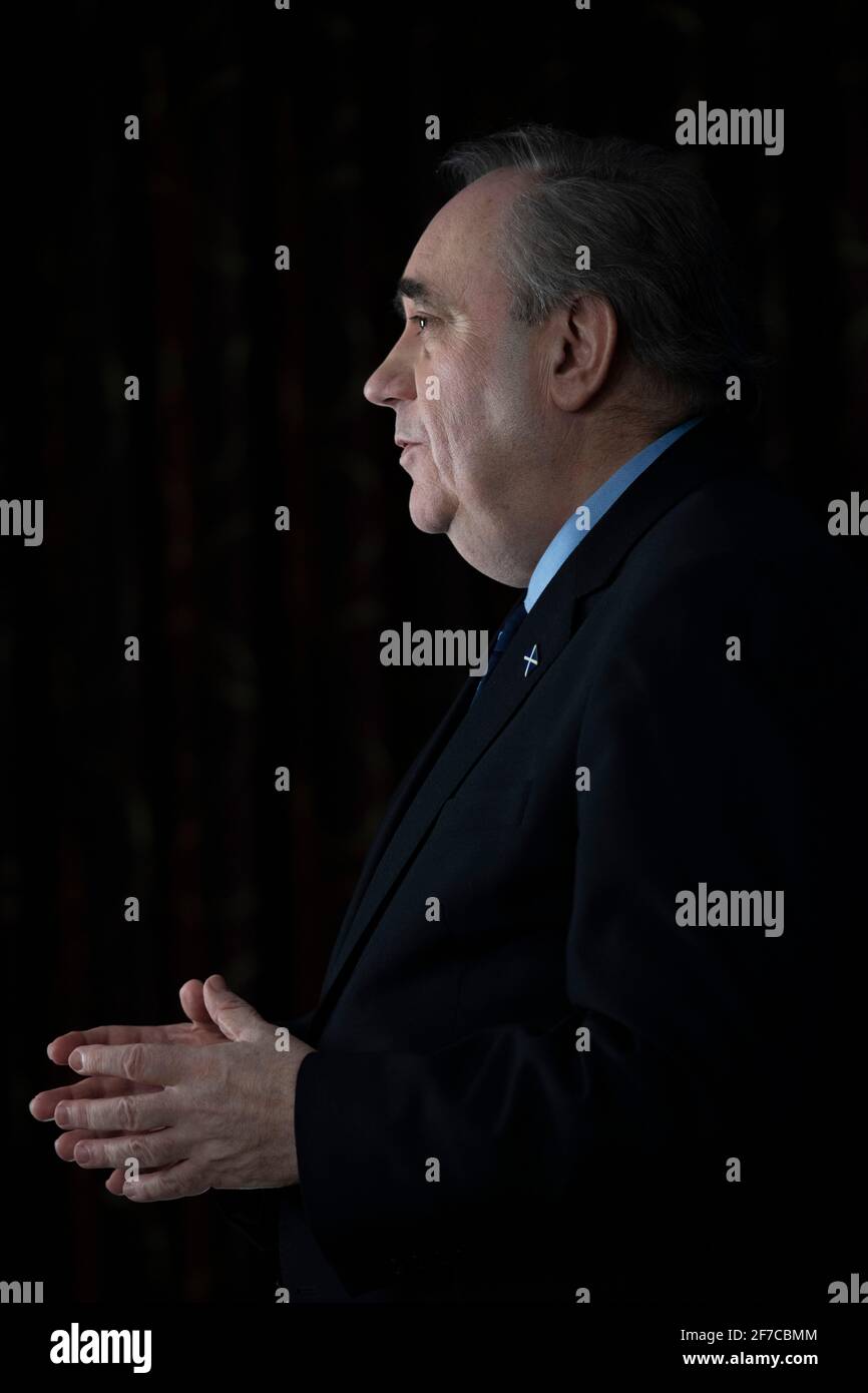 Aberdeenshire, Schottland, Großbritannien. April 2021. IM BILD: ALEX Salmond, der Vorsitzende DER ALBA-Partei und ehemalige erste Minister, startet am Donnerstag, dem 6. Mai, den nationalen Alba-Wahlkampf für die schottischen Parlamentswahlen. Herr Salmond wird den „Weg zur Unabhängigkeit“ anlässlich des Jahrestages der Erklärung von Arbroath aus dem Jahr 1320 vorstellen und eine neue „Erklärung für Schottland“ ankündigen. Quelle: Colin Fisher/Alamy Live News Stockfoto