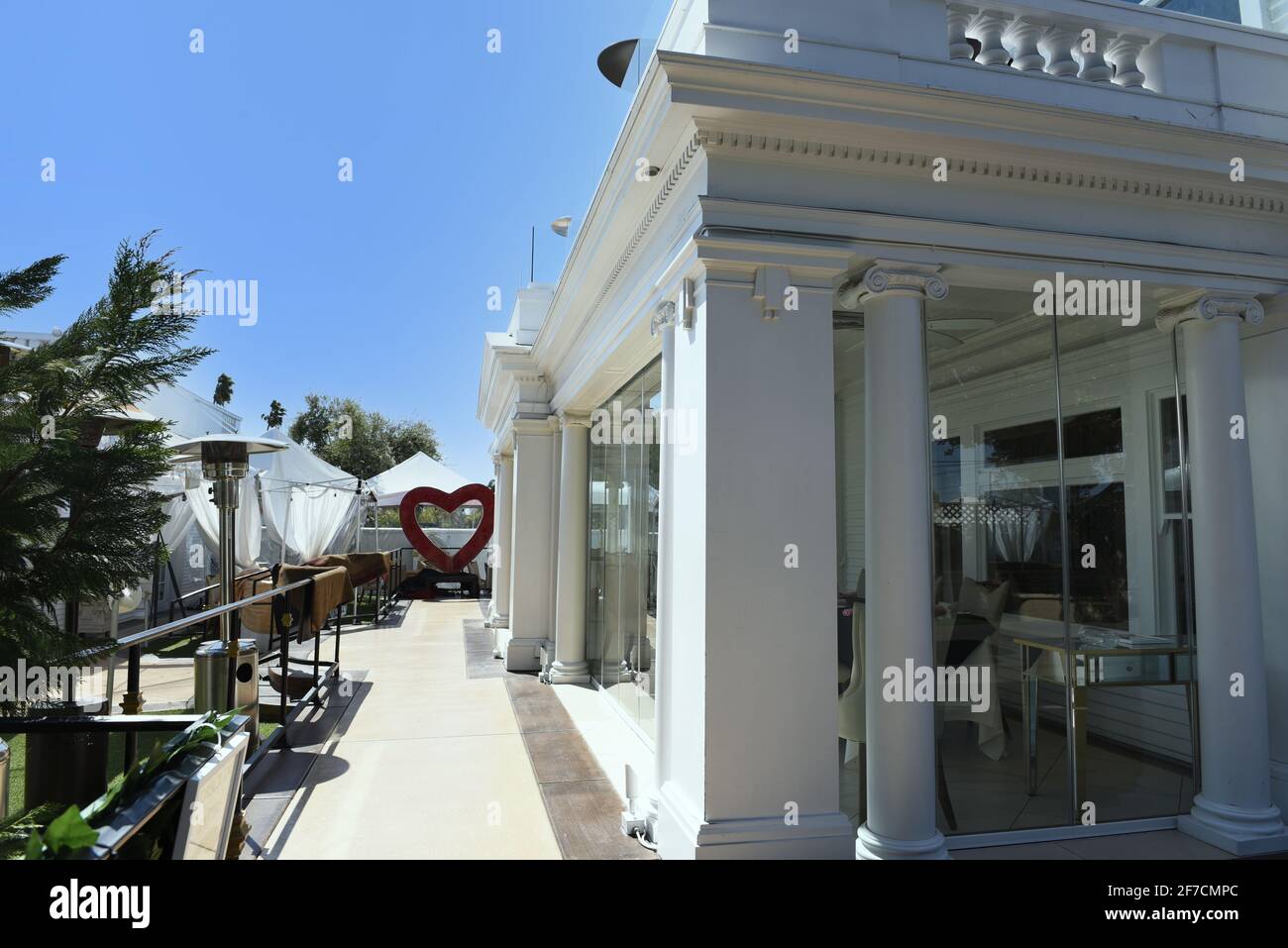 ANAHEIM, KALIFORNIEN - 31. MÄRZ 2021: The White House Italian Steak House, von dem Philanthropen und Starkoch Sir Bruno Serato. Stockfoto