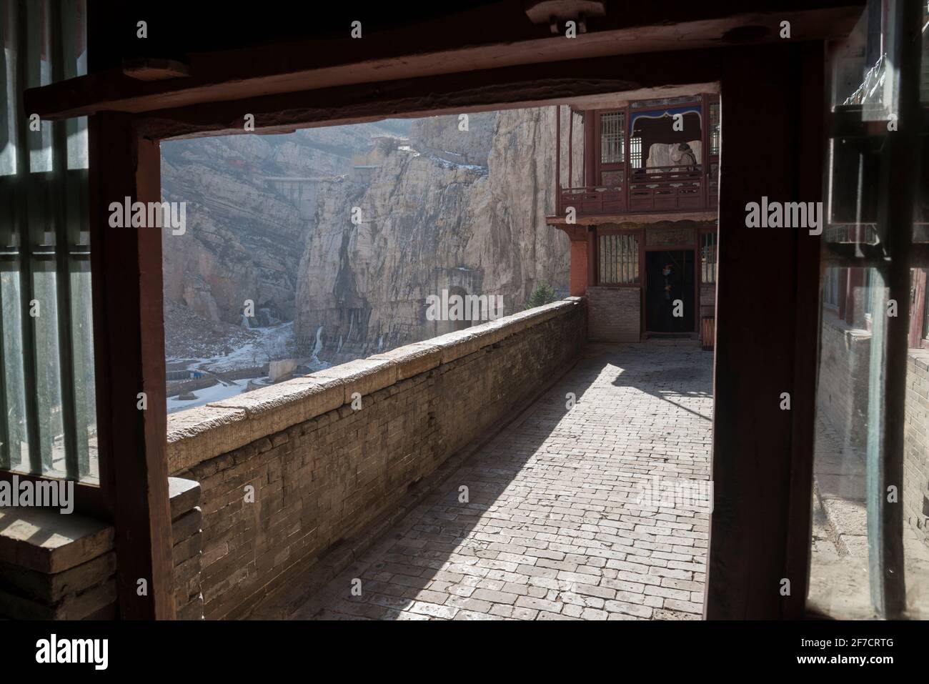 XuanKong Si (Hängetempel) am Fuße des Berges Hengshan in der Provinz Shanxi, etwa 300 Meilen südwestlich von Peking, China. Stockfoto