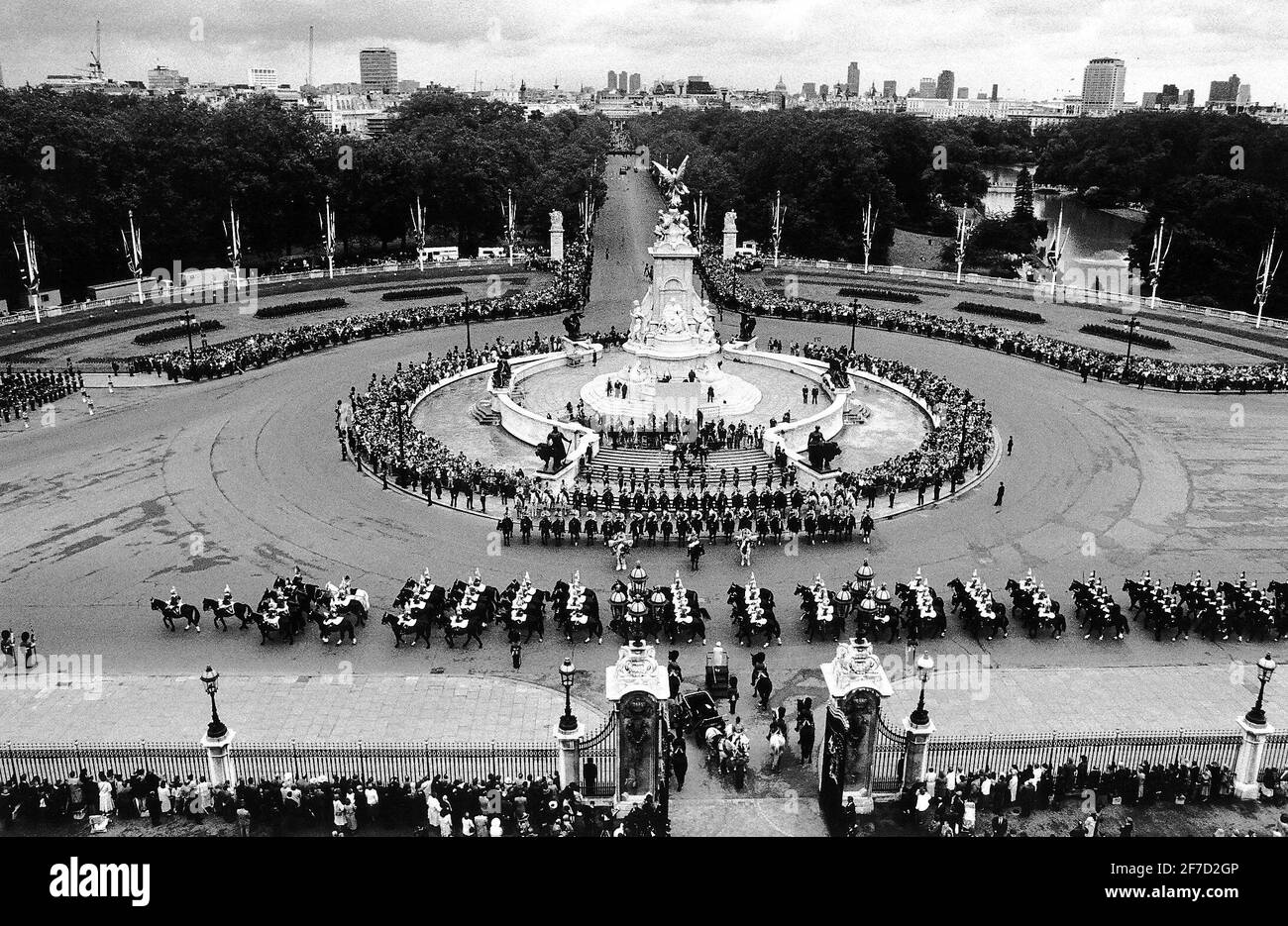 Queen Army Trooping the Color Procession vor der Buckingham Palacedbase Stockfoto