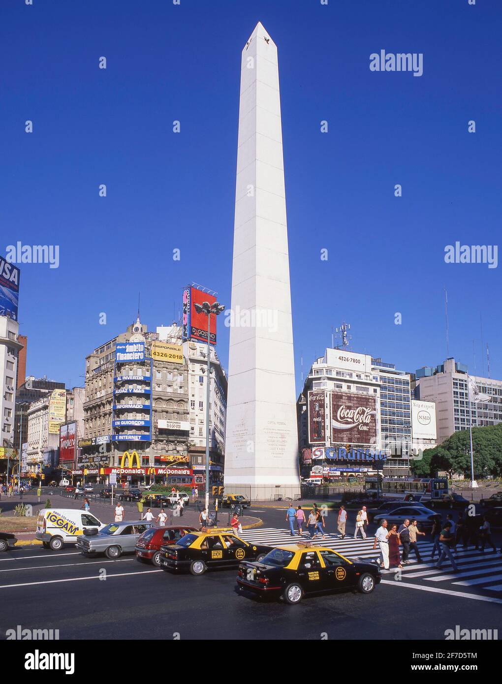 Obelisk In Avenue 9 De Julio, El Centro, Buenos Aires, Argentinien Stockfoto