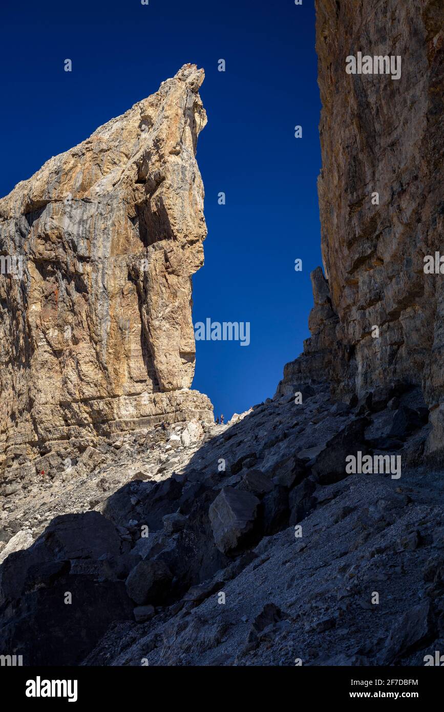 Brèche de Roland von der spanischen Seite (Nationalpark Ordesa und Monte Perdido, Huesca, Spanien, Pyrenäen) ESP: La Brecha de Rolando en Pirineos Stockfoto