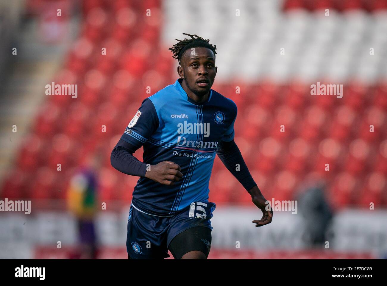Rotherham, Großbritannien. April 2021. Admiral Muskwe (Leihgabe von Leicester City) von Wycombe Wanderers während der Sky Bet Championship hinter verschlossenen Türen zwischen Rotherham United und Wycombe Wanderers am 5. April 2021 im New York Stadium, Rotherham, England. Foto von Andy Rowland. Quelle: Prime Media Images/Alamy Live News Stockfoto