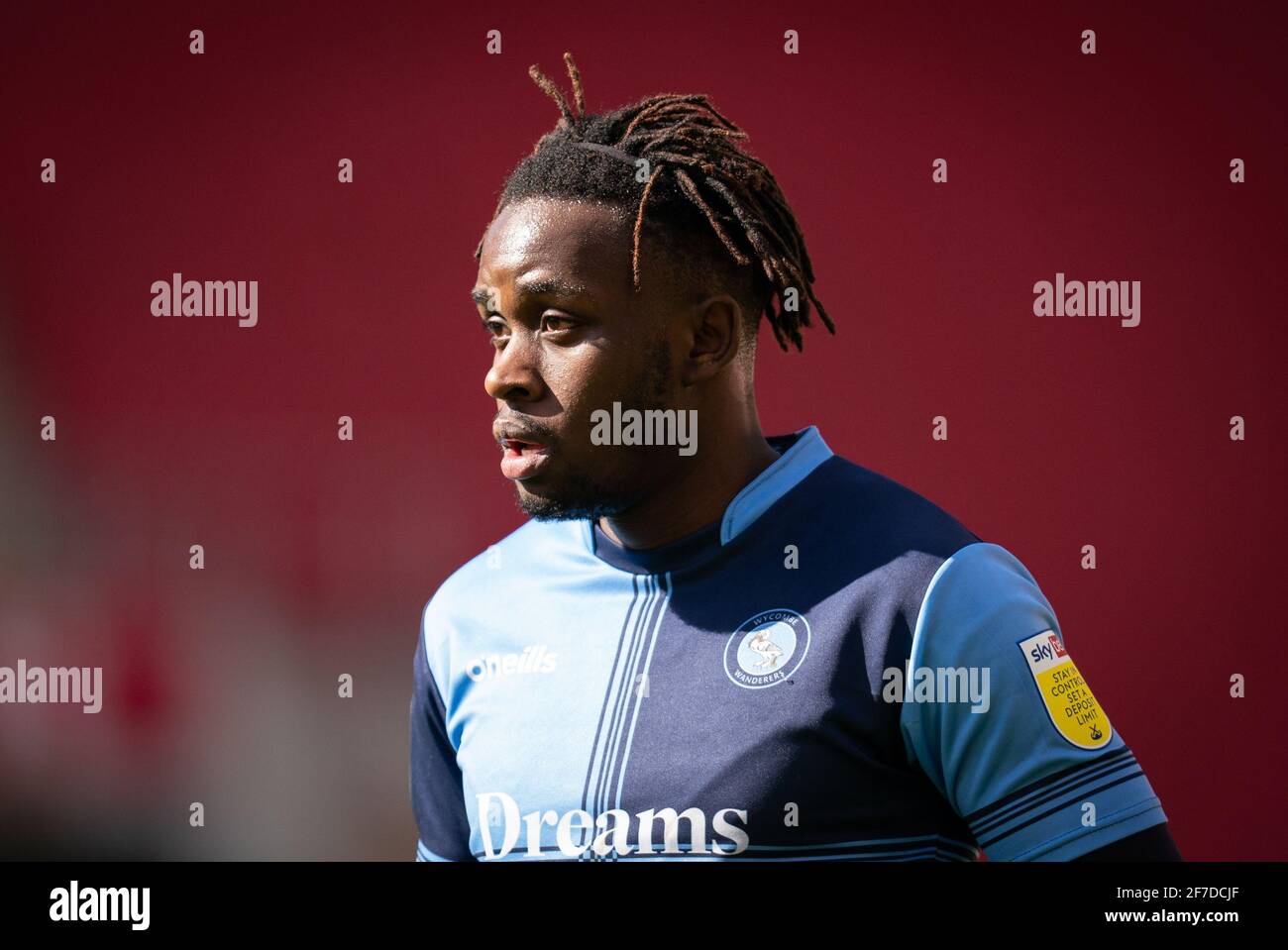 Rotherham, Großbritannien. April 2021. Admiral Muskwe (Leihgabe von Leicester City) von Wycombe Wanderers während der Sky Bet Championship hinter verschlossenen Türen zwischen Rotherham United und Wycombe Wanderers am 5. April 2021 im New York Stadium, Rotherham, England. Foto von Andy Rowland. Quelle: Prime Media Images/Alamy Live News Stockfoto