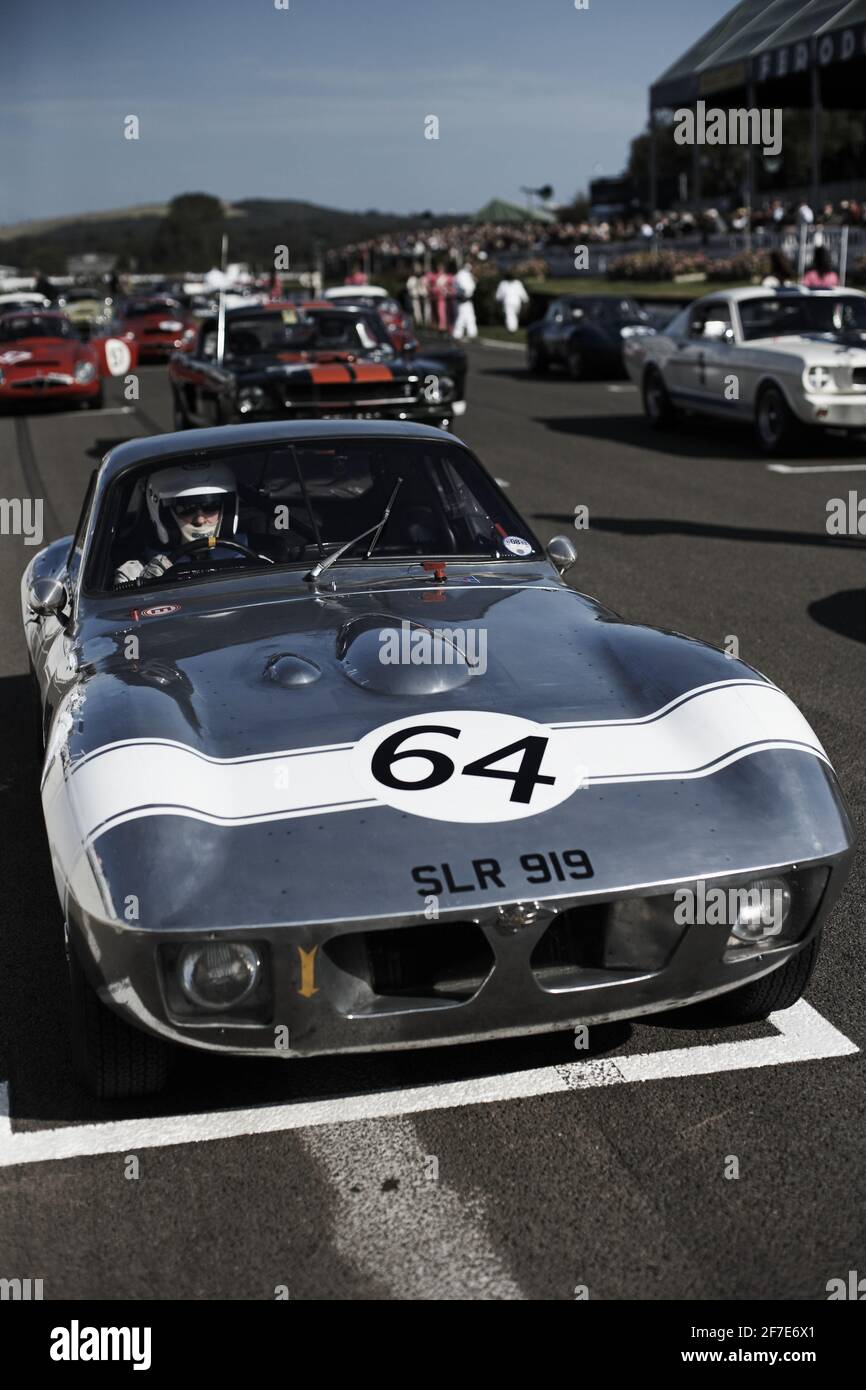 1963 Morgan Plus 4 SLR beim Goodwood Revival, West Sussex, England. Stockfoto