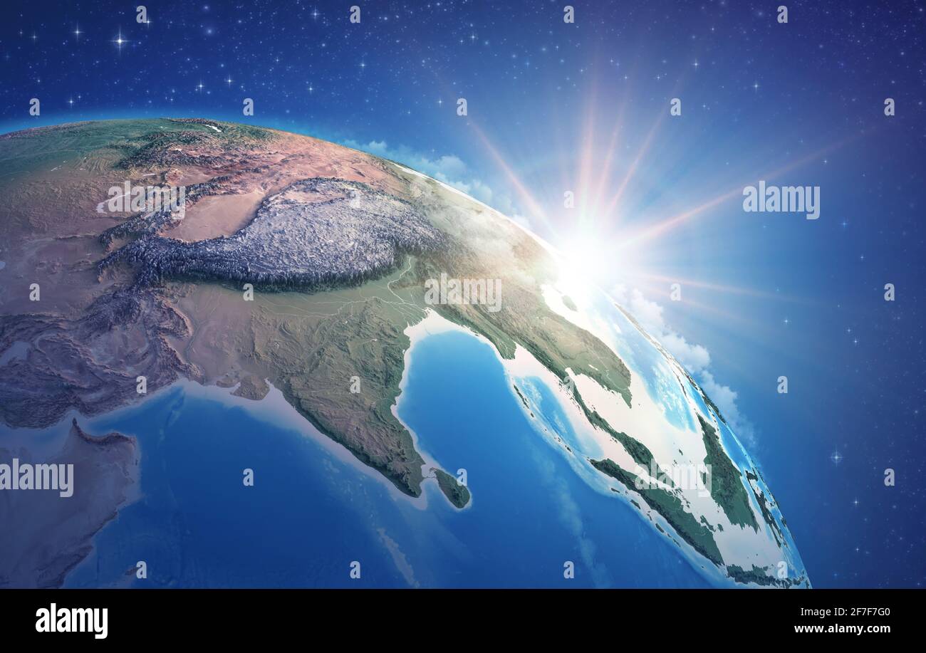 Sonnenaufgang durch Wolken, auf einer hoch detaillierten Satellitenansicht des Planeten Erde, fokussiert auf Ostasien, Himalaya und Indien - Elemente, die von der NASA eingerichtet wurden Stockfoto