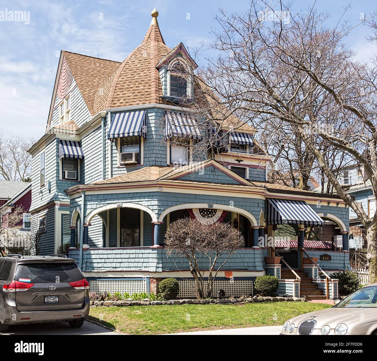 Beverley Square West - atemberaubendes viktorianisches Haus in Brooklyn. Stockfoto