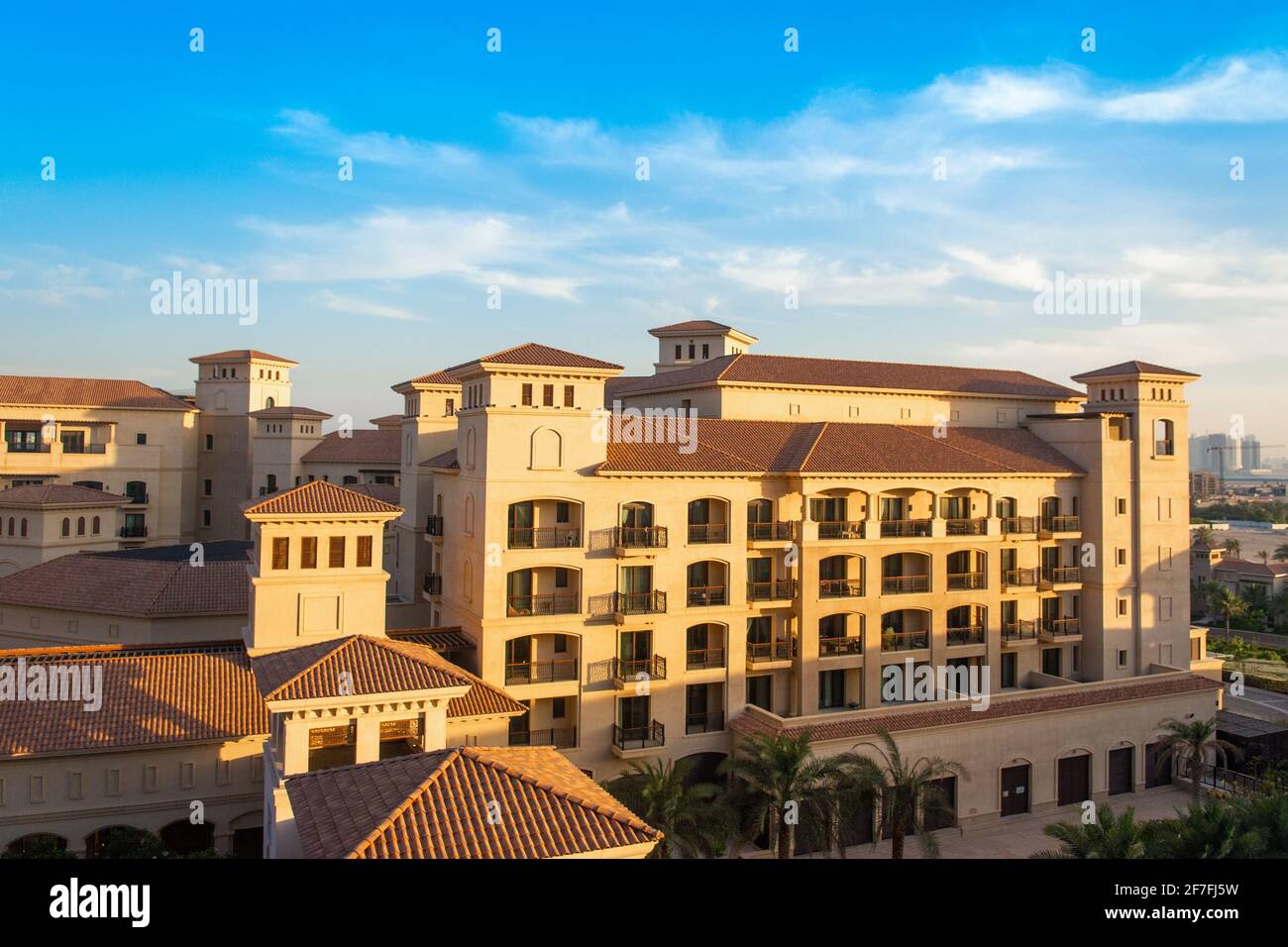 Saadiyat Island, Vereinigte Arabische Emirate - 17. September 2020: Luxushotel St.Regis Saadiyat auf dem berühmten Abu Dhabi Resort Saadiyat Island Stockfoto