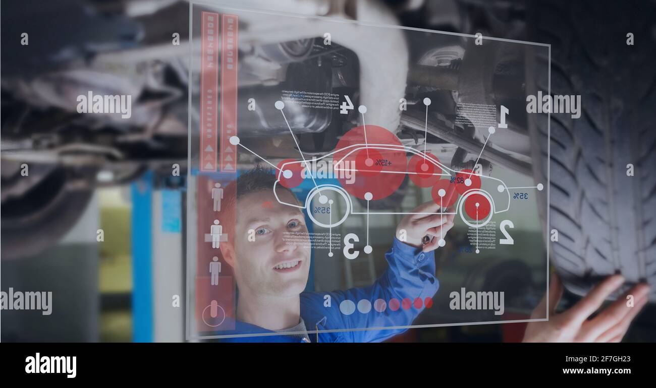 Zusammensetzung des kaukasischen Mannes mit technischem Gerät und Autostatistik Und Daten Stockfoto