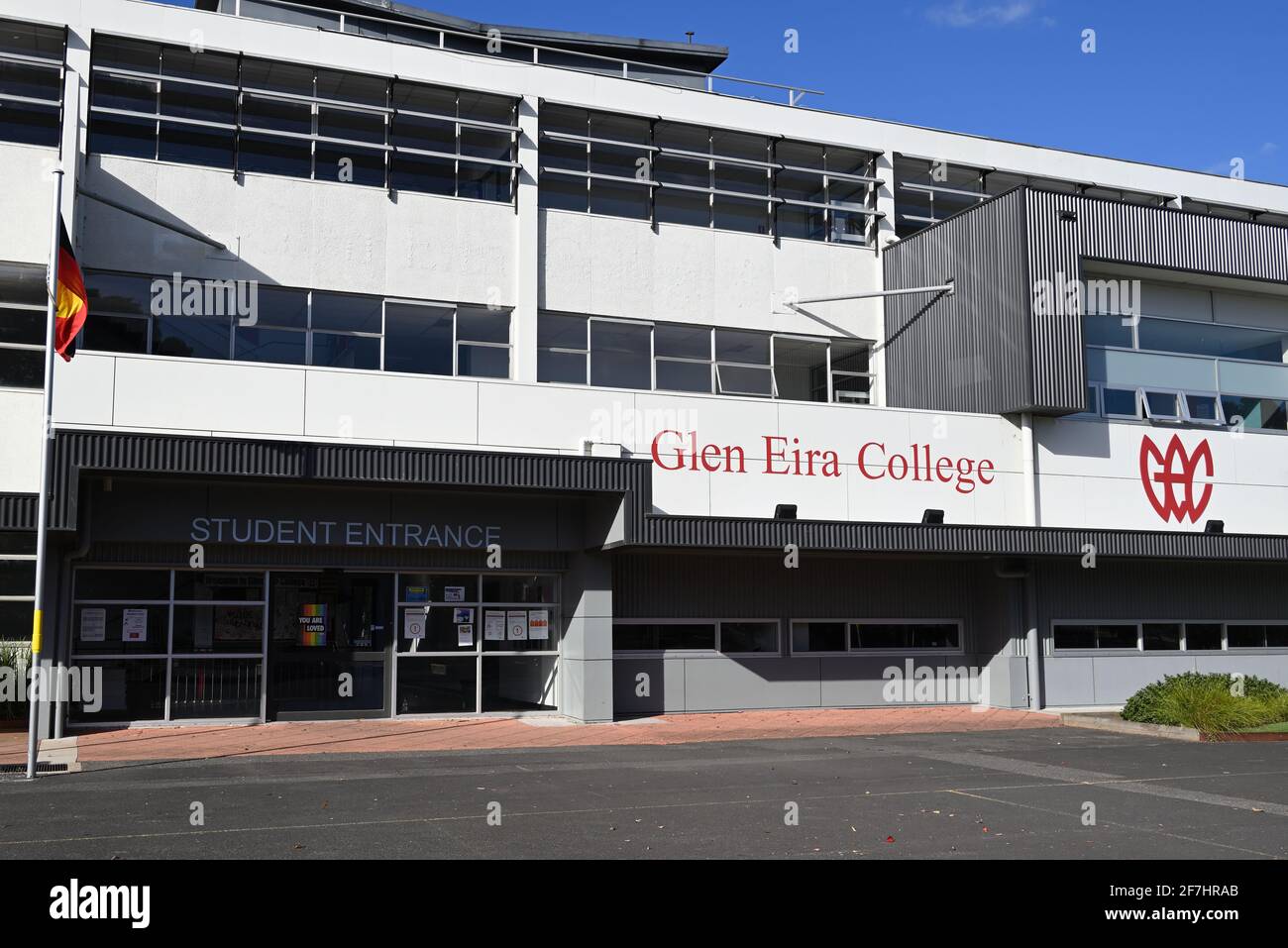 Der renovierte Eingang für Studenten zum Glen Eira College, einer öffentlichen Sekundarschule in der Metropole Melbourne Stockfoto