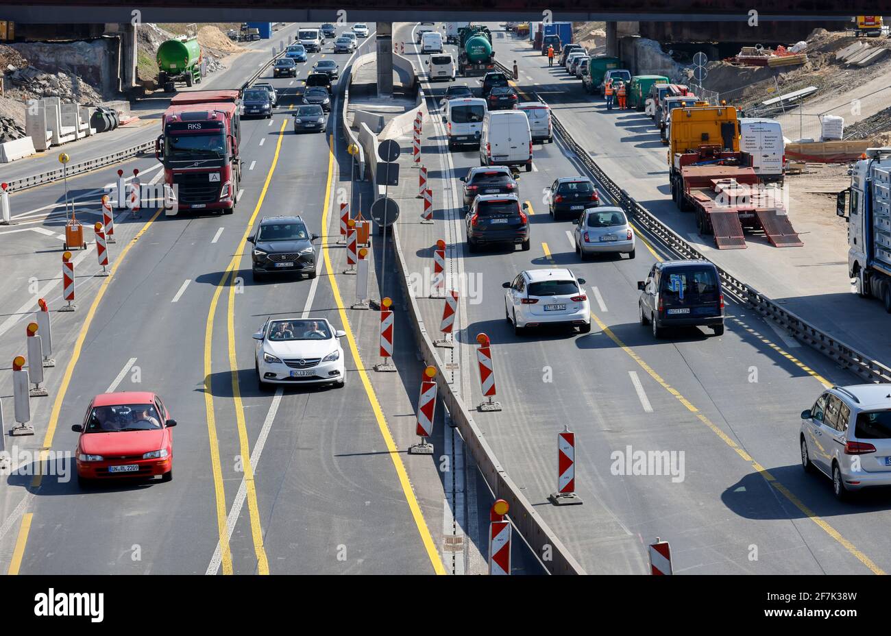 Herne, Nordrhein-Westfalen, Deutschland - Straßenarbeiten an der Autobahn A43. Stockfoto