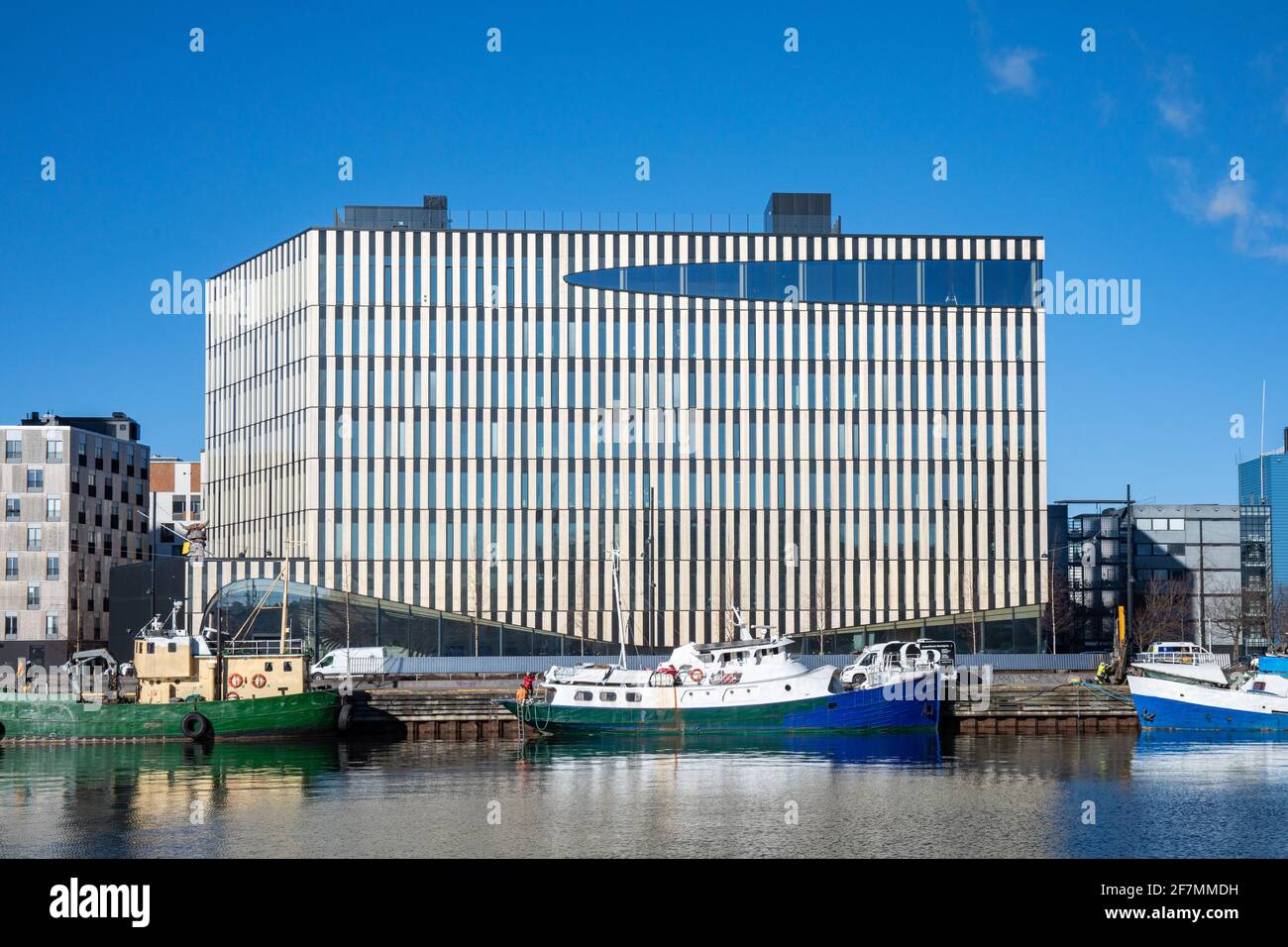 Wood City, Hauptquartier von Supercell am Meer in Jätkäsaari im Distrikt Länsisatama in Helsinki, Finnland Stockfoto