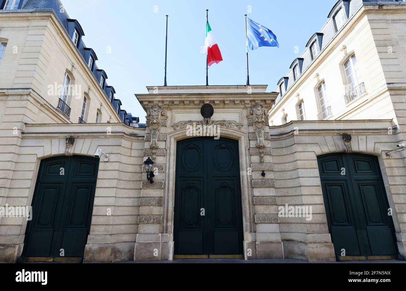 Die italienische Botschaft in Frankreich ist eine bilaterale Mission in Paris und fördert die italienischen Interessen in Frankreich. Stockfoto