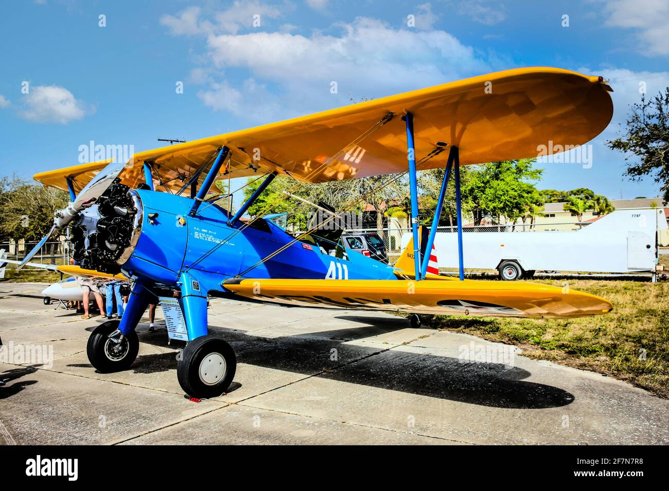 Tag der offenen Tür des zweiten Weltkriegs uns Army Air Corp PT-17 Stearman Training Flugzeug auf dem Flughafen Venedig Stockfoto