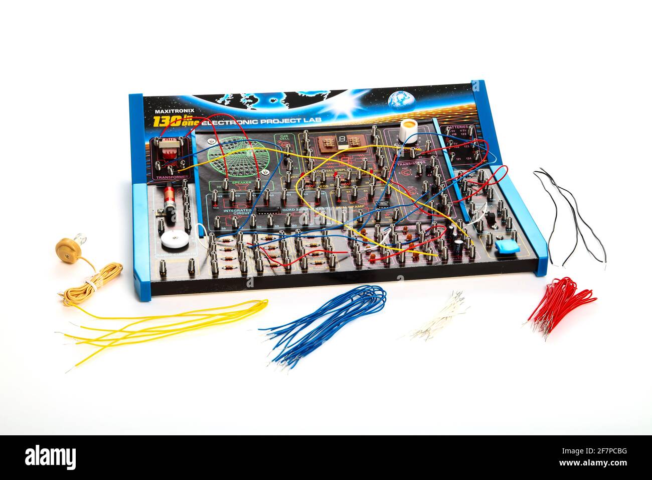 Maxitronix 130 in einem elektronischen Lehr-Elektronik-Laborkit für Kinder Zum Erlernen grundlegender elektronischer Schaltungen Stockfoto