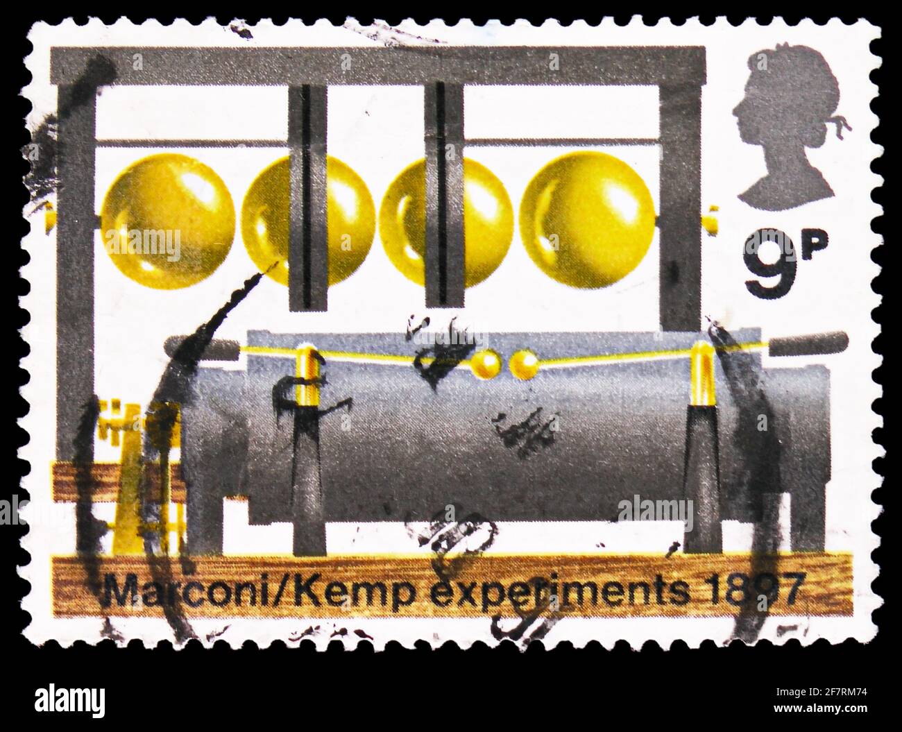 MOSKAU, RUSSLAND - 17. JANUAR 2021: In Großbritannien gedruckte Briefmarke zeigt Marconi- und Kemp-Experimente 1897, Broadcasting-Jahrestage-Serie, Stockfoto