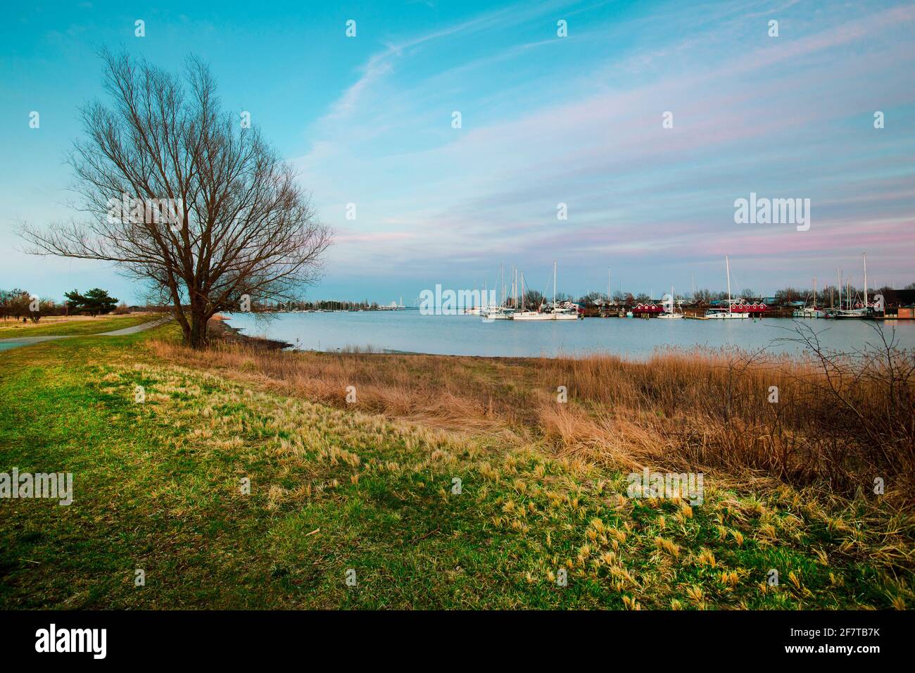 Ishoj Hafen von Dänemark bei Sonnenuntergang Stockfoto