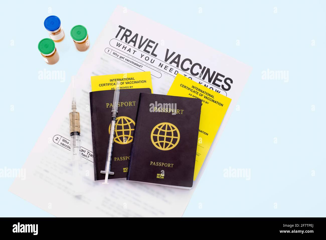 Holen Sie sich vor der Reise einen internationalen Impfpass Stockfoto