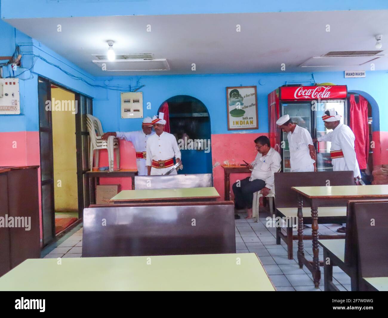 Altes Kaffeehaus in der Church Street Bangalore (Indien) Stockfoto