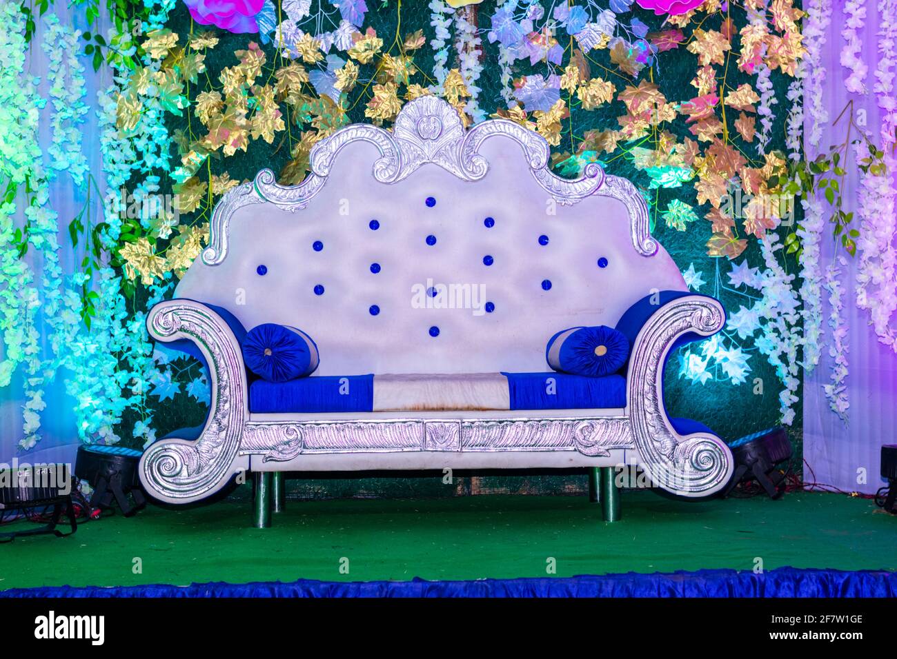 Indian Wedding Bride Groom Stockfotos Und Bilder Kaufen Alamy